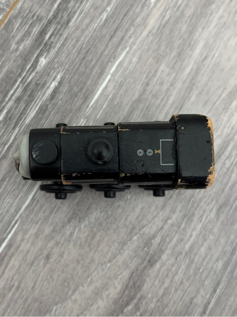 Wooden Neville - Thomas & Friends - Picture 5 of 8